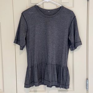 Lululemon tee